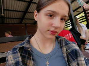 играю на гитаре потом буду плести из бисера