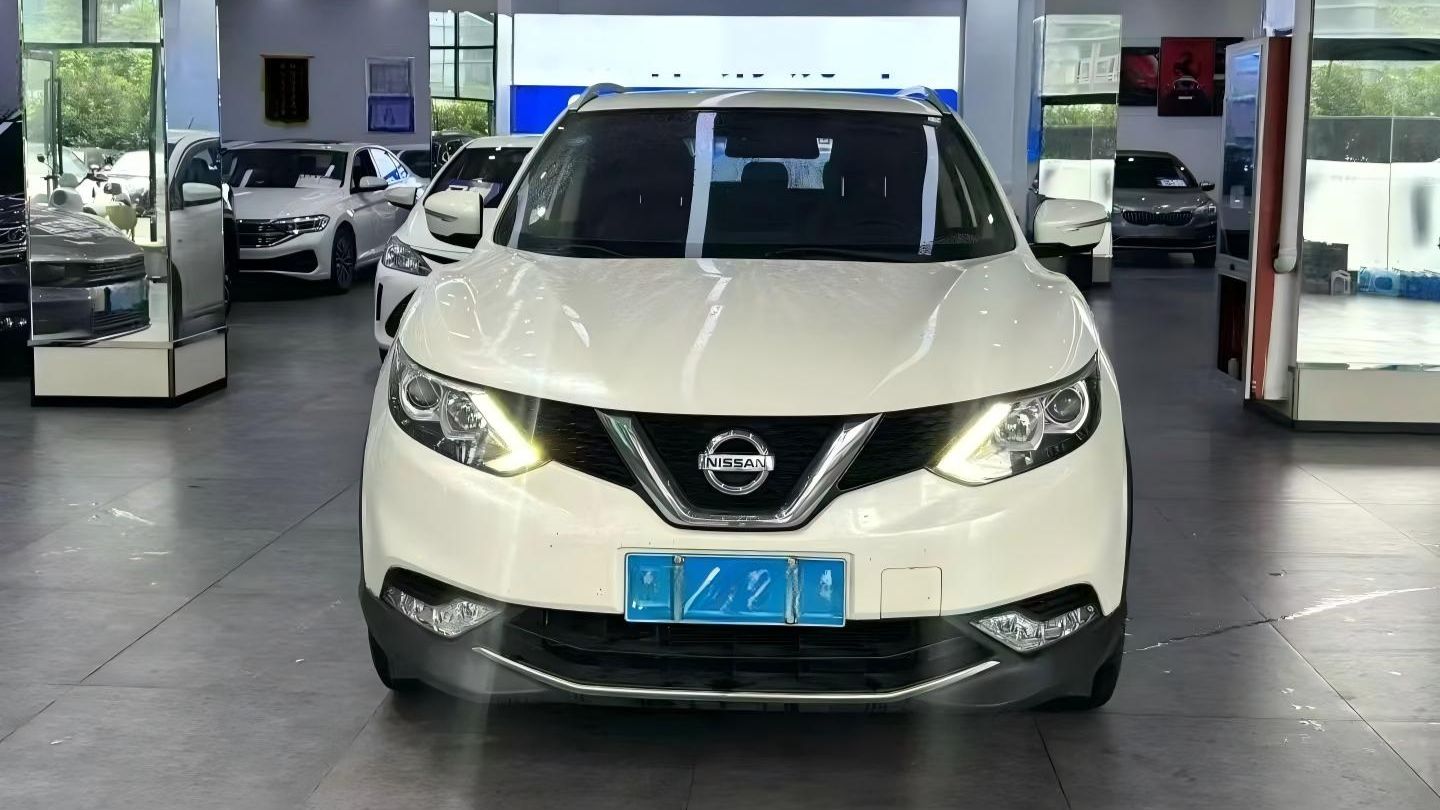 Nissan Qashqai 2.0 CVT XL Elite Edition 2017 года выпуска