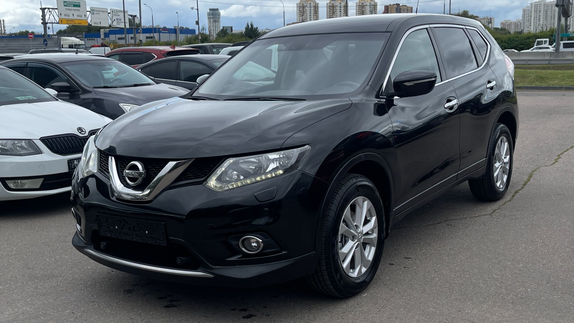 NISSAN  X-TRAIL (2015)