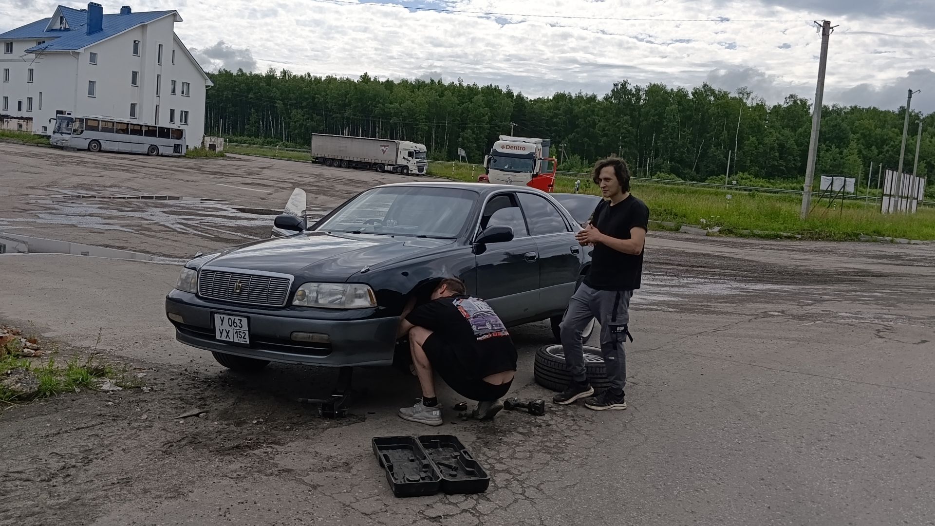 JapDays. Проехать 900км на Crown Majesta S140