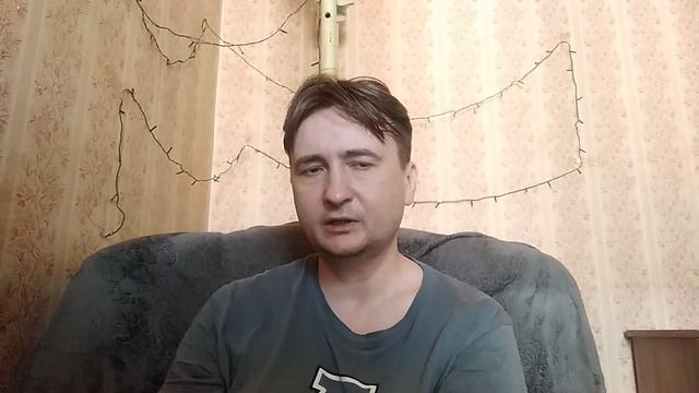 лучше не выходить из дома и никому не писать