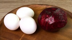 Просто смешай свёклу и яйца — рецепт, который сводит всех с ума! Никто не знает 😱🔥