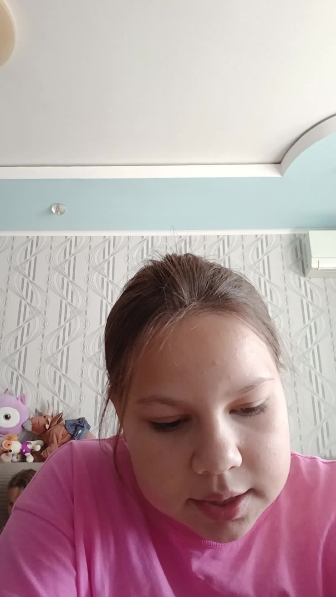вика 🌺