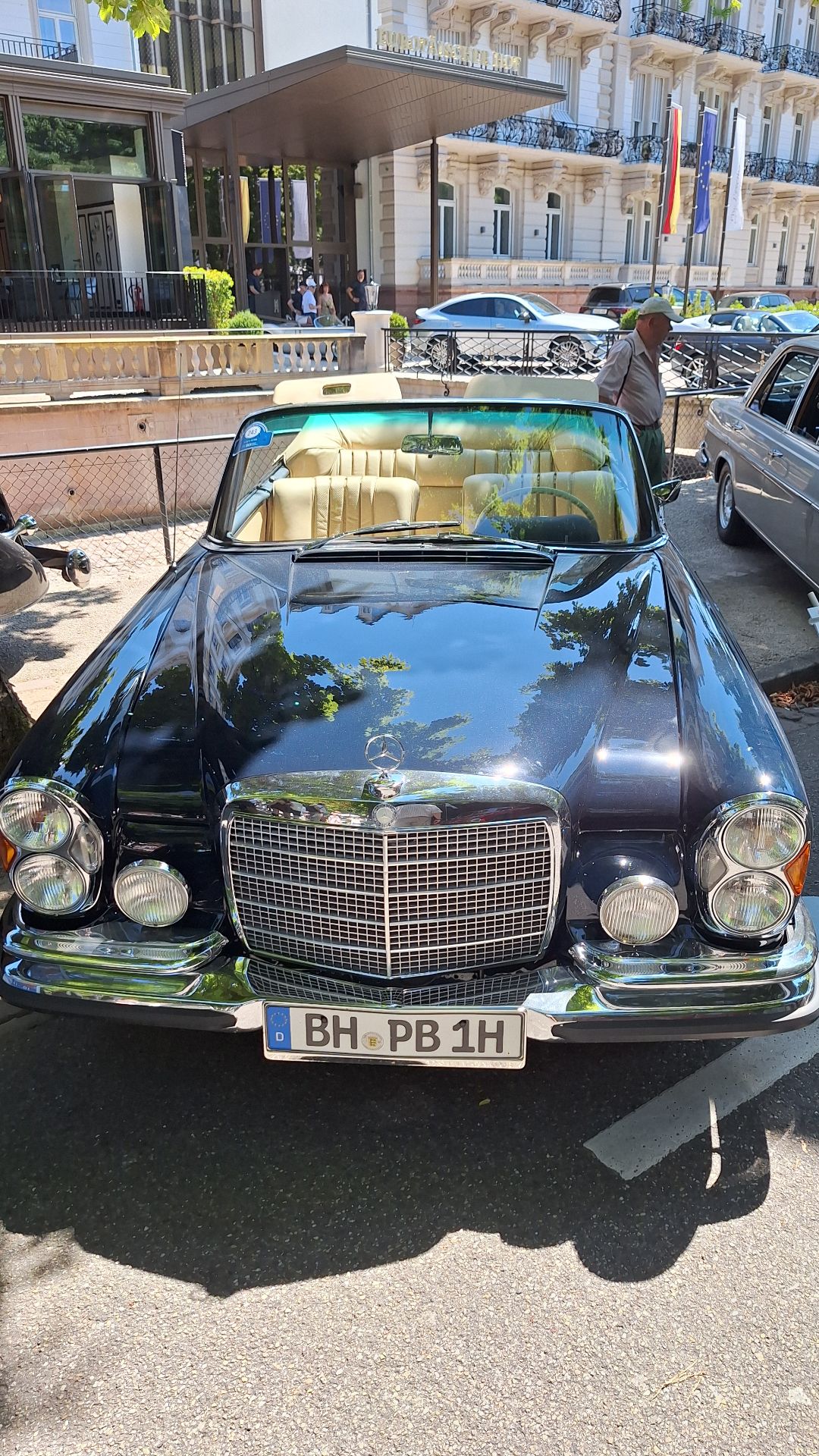 Mercedes 280 SE