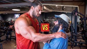 Уборщик vs. самый сильный бодибилдер в зале. Уборщик Анатолий ставит на место