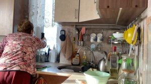 Нажарила творожные оладьи.