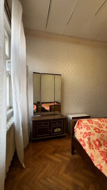 2-к. квартира в Центре | 3.2 м потолки | Тихий двор