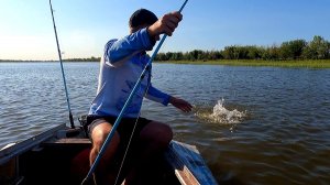 Экспресс утрянка на лодке по высокой воде
