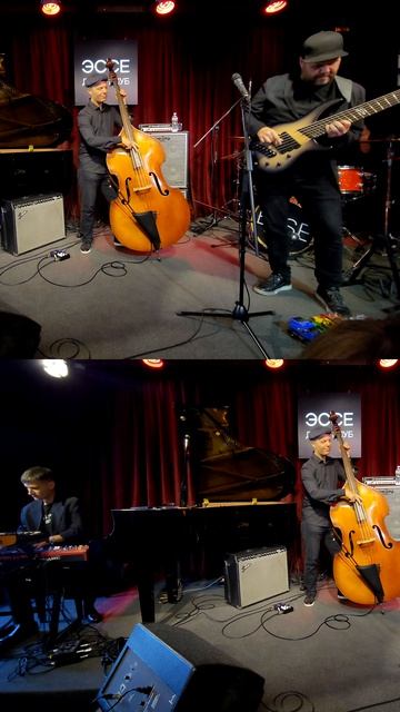 Яркие импровизации - наше все! Из недавнего концерта в @jazzclubesse 
Максимов/Сокулер Project 
.
.