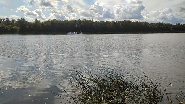 На реке Оке!