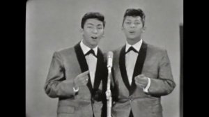The Blue Diamonds - Little Ship (1961)