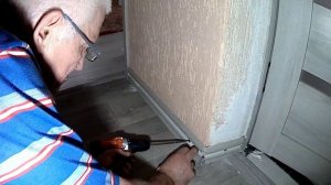 Внешний угол плинтуса: как сделать крепко и красиво.