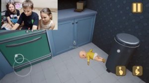 The baby in yellow у NeSkuka