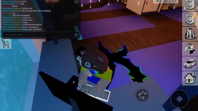 Играю в Roblox Brookhaven (Брукхейвен)