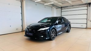 Toyota Camry 2018 год