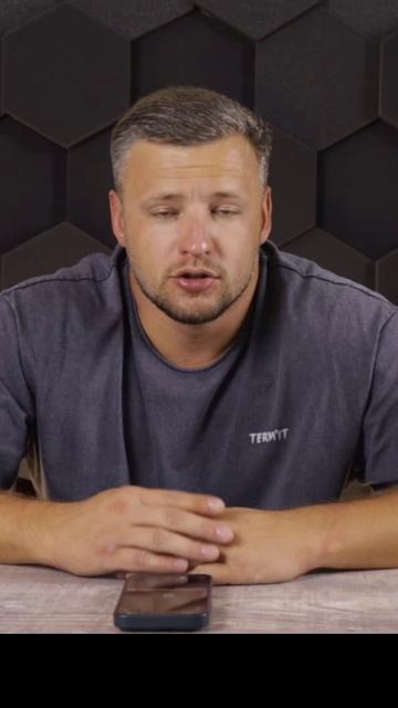 Долго не мог найти способ купить USDT без блокировок. Банк вечно блокировал переводы, P2P — это лот
