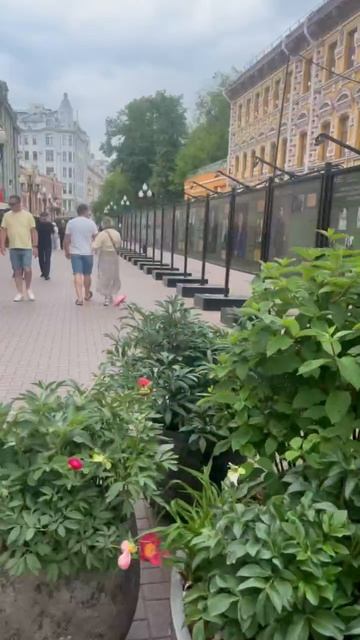 Летний Старый Арбат