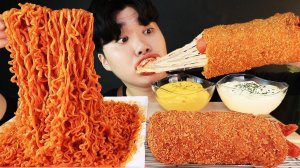 МУКБАНГ — Острая лапша, сырная пицца и хот-дог