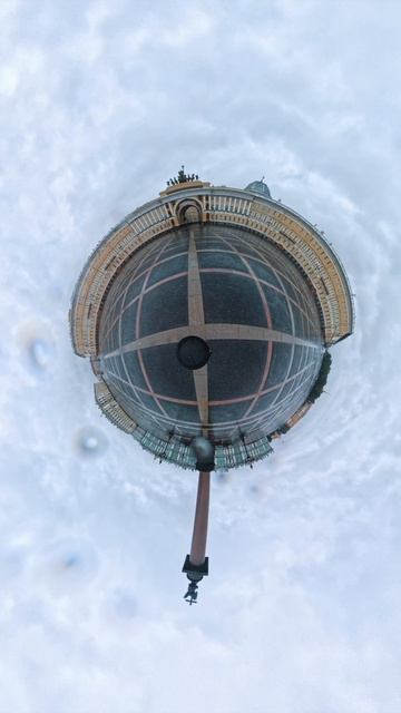 360 На дворцовой