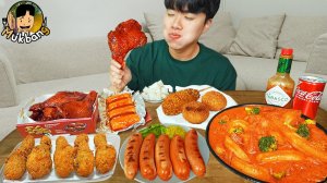 МУКБАНГ — Ттокпокки, острая лапша и жареная курица