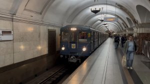 Еж3 Путеизмеритель 8-ми вагонный состав на станции метро Краснопресненская. Эксклюзив