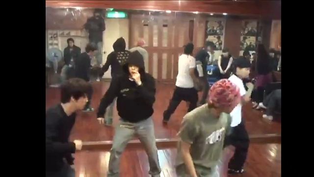 BIGBANG — LA LA LA + V.I.P (Dance Practice)