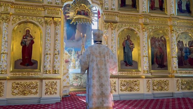 МИТРОПОЛИТ ИГНАТИЙ И МИТРОПОЛИТ ВЛАДИМИР СОВЕРШИЛИ ЛИТУРГИЮ В СВЯТО-ДУХОВСКОМ СОБОРЕ (21.08.2026)