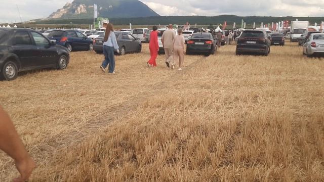Я и Владимир Волынкин идём в Минводы Экспо на Диму Билана 16.08.2026 Часть 2