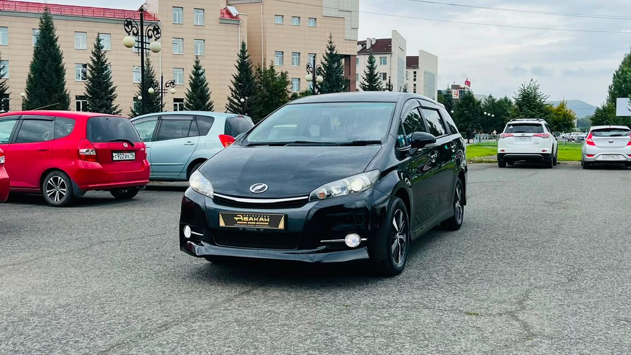 Toyota Wish, 2013 год