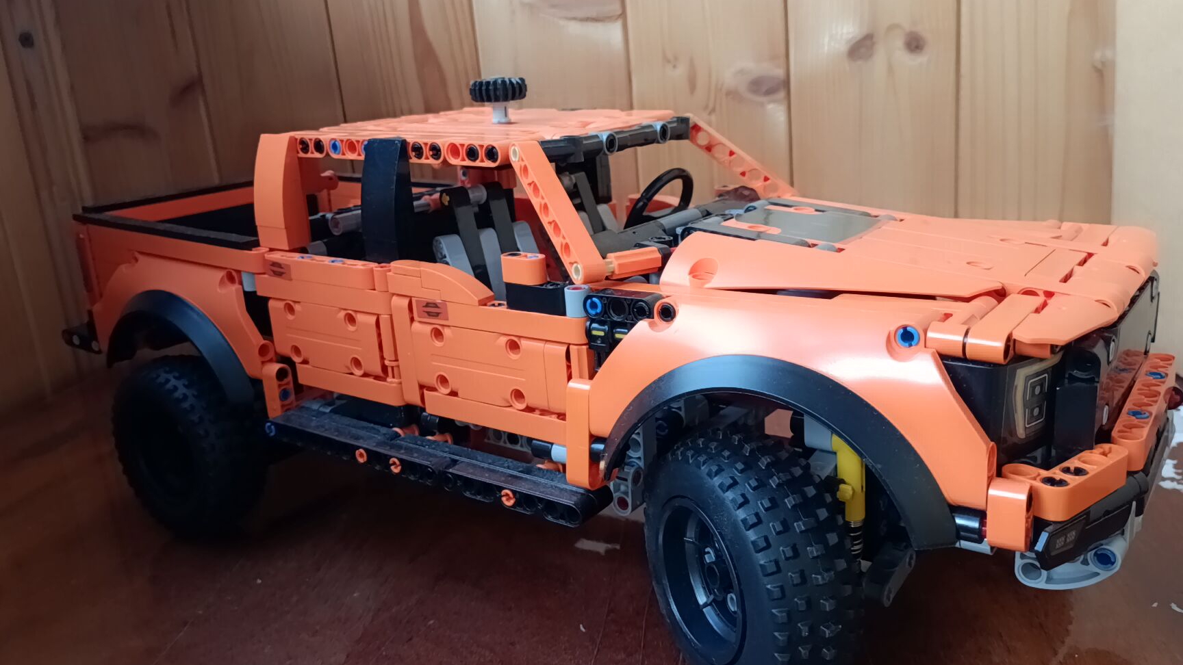 обзор Lego внедорожника.