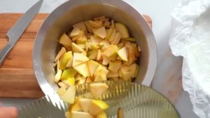 Яблочный ПИРОГ лучше чем Шарлотка Очень много яблок и очень мало тесто.mp4