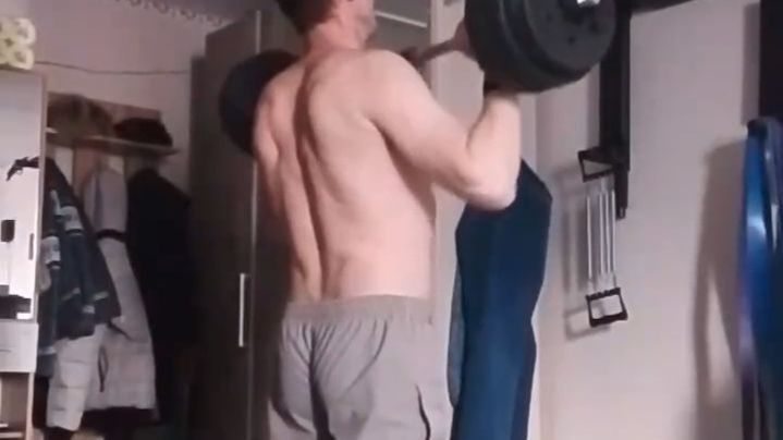Хата 18