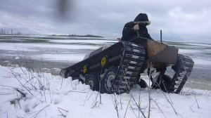 Апокалиптические импытания самодельного гусеничного вездехода