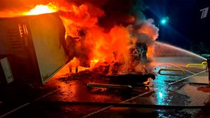Под Одессой российская армия нанесла удар по складам с вооружением и военной техникой.