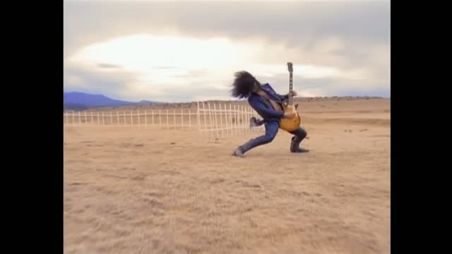 Guns N' Roses - November Rain (1991) VH1 Classic
