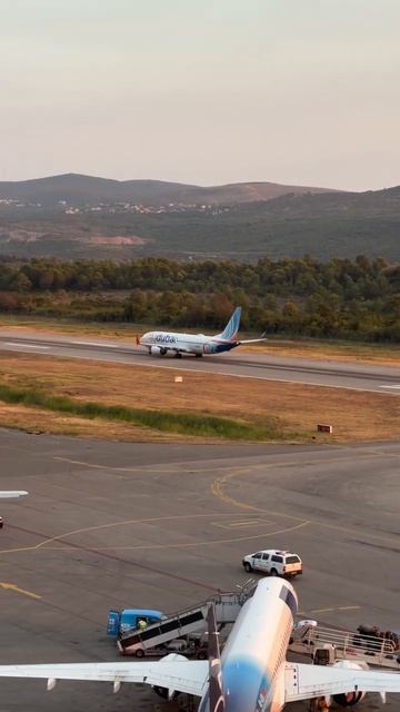 ✈️