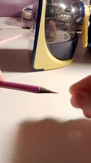 Я сделала с глазом что нельзя делать 🥳