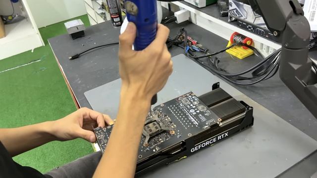 RTX 4090 48GB Fake? Surgiu Uma RTX 4090 20GB? RTX 4090 Frankenstein PCB Edition?