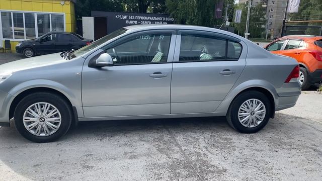 Opel Astra, 2013, VIN XWF0AHL69D0009580