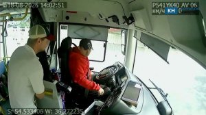 В Калуге пьяные хулиганы напали на водителя автобуса № 8