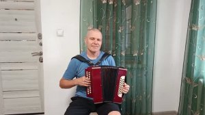 Раскинулось море широко