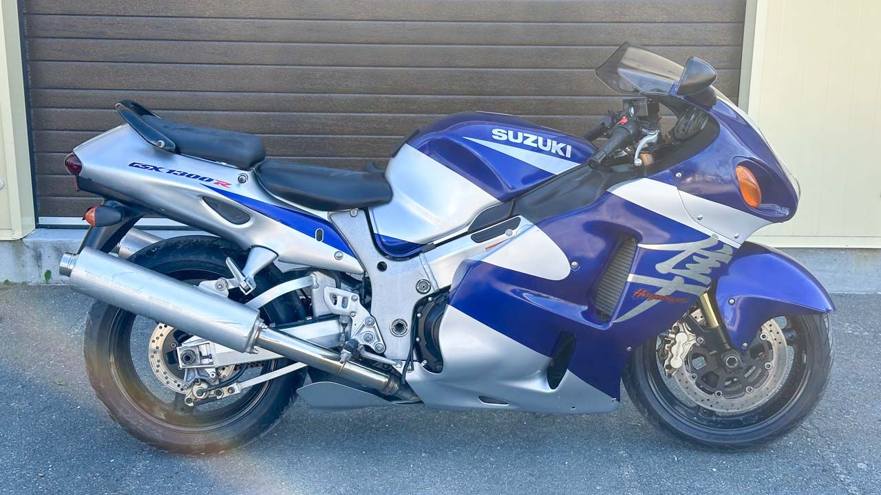 Suzuki GSX1300R HAYABUSA - JS1A1111230114808