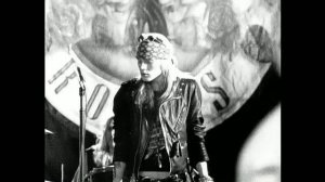 Guns N' Roses - Sweet Child O' Mine (1988) VH1 Classic