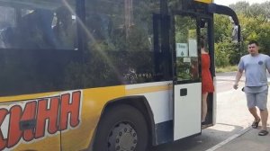 Автобус ГолАЗ-622810-10 следует по маршруту 21 «Барановское-Левычино»