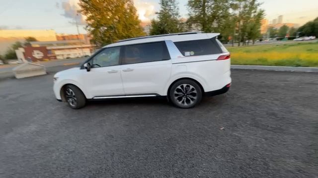 Обзор KIA CARNIVAL 4 для продажи