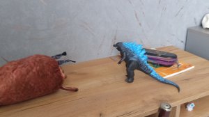 шлёпа против игрушек 1 серия
