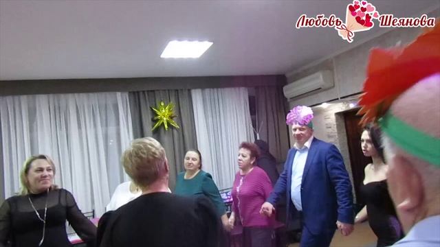 Поздравления с юбилеем женщине пожеланиями красивые  Букет на юбилей из цветов гостей