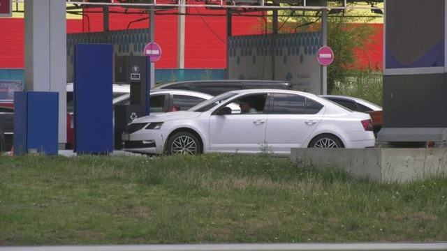 Жёсткого дефицита нет, но и нормальной ситуацию с бензином на воронежских заправках назвать нельзя