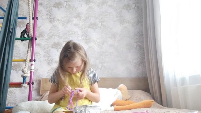 распаковка клубники и новых
чипсо на канал лабубу катя