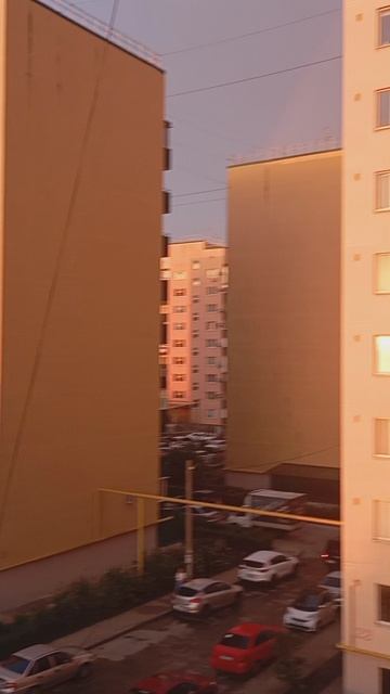 Август вечер